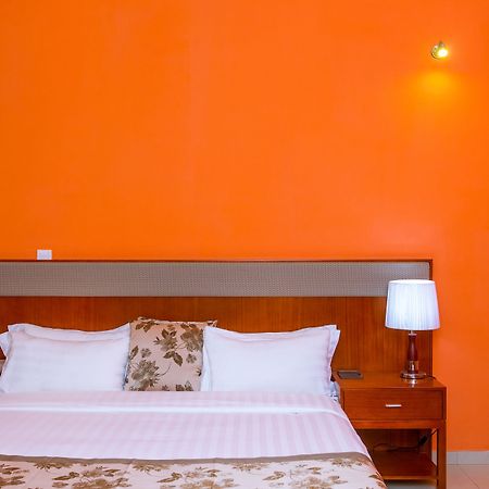 Residence Feto III Dakar Bagian luar foto