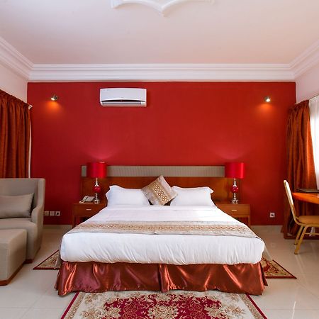 Residence Feto III Dakar Bagian luar foto